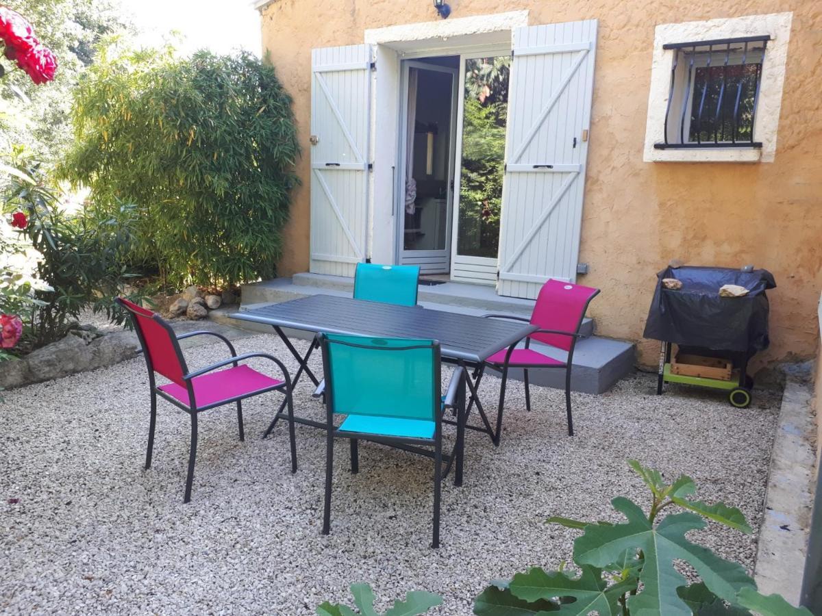 Gite Dentelles Loriol-du-Comtat Екстер'єр фото